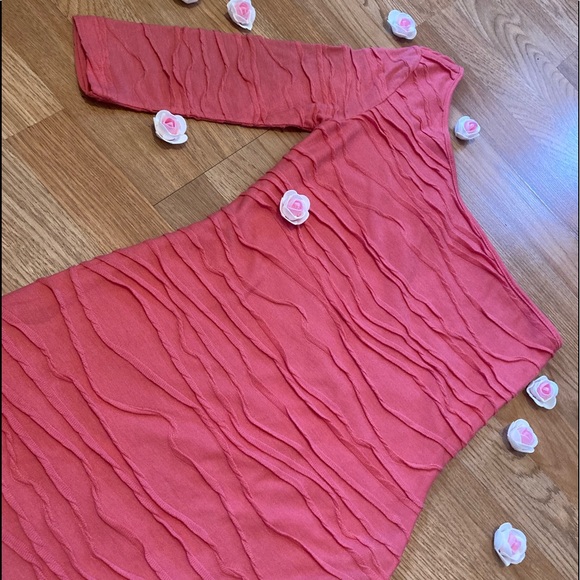 Textured Dress💗 - Picture 3 of 9